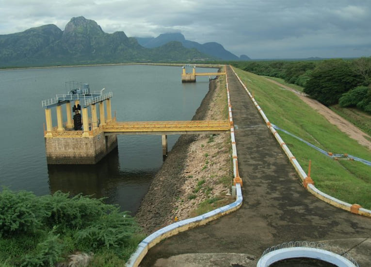 Thirumoorthi Dam